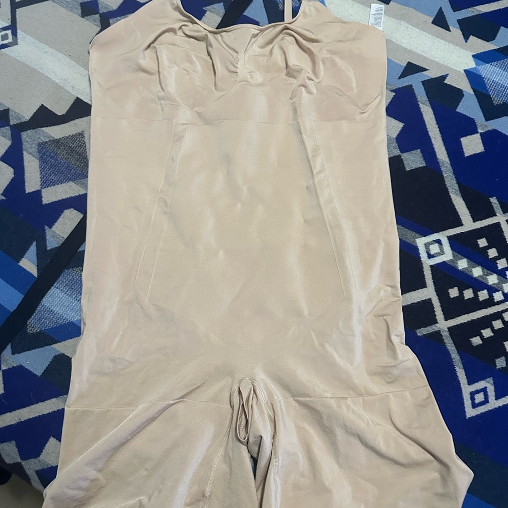 SPANX encore shaper